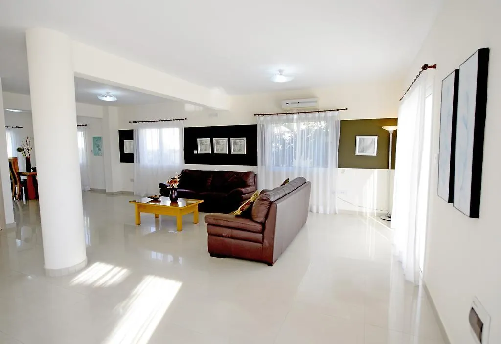 Hara Nissi Beach Villas Ayia Napa