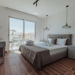 River View Boutique Apts איה נאפה