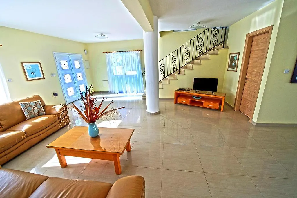Hara Nissi Beach Villas Ayia Napa